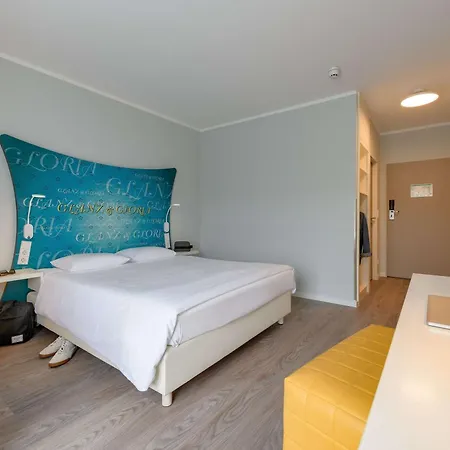 Ibis Styles Regensburg Hotel Exterior photo