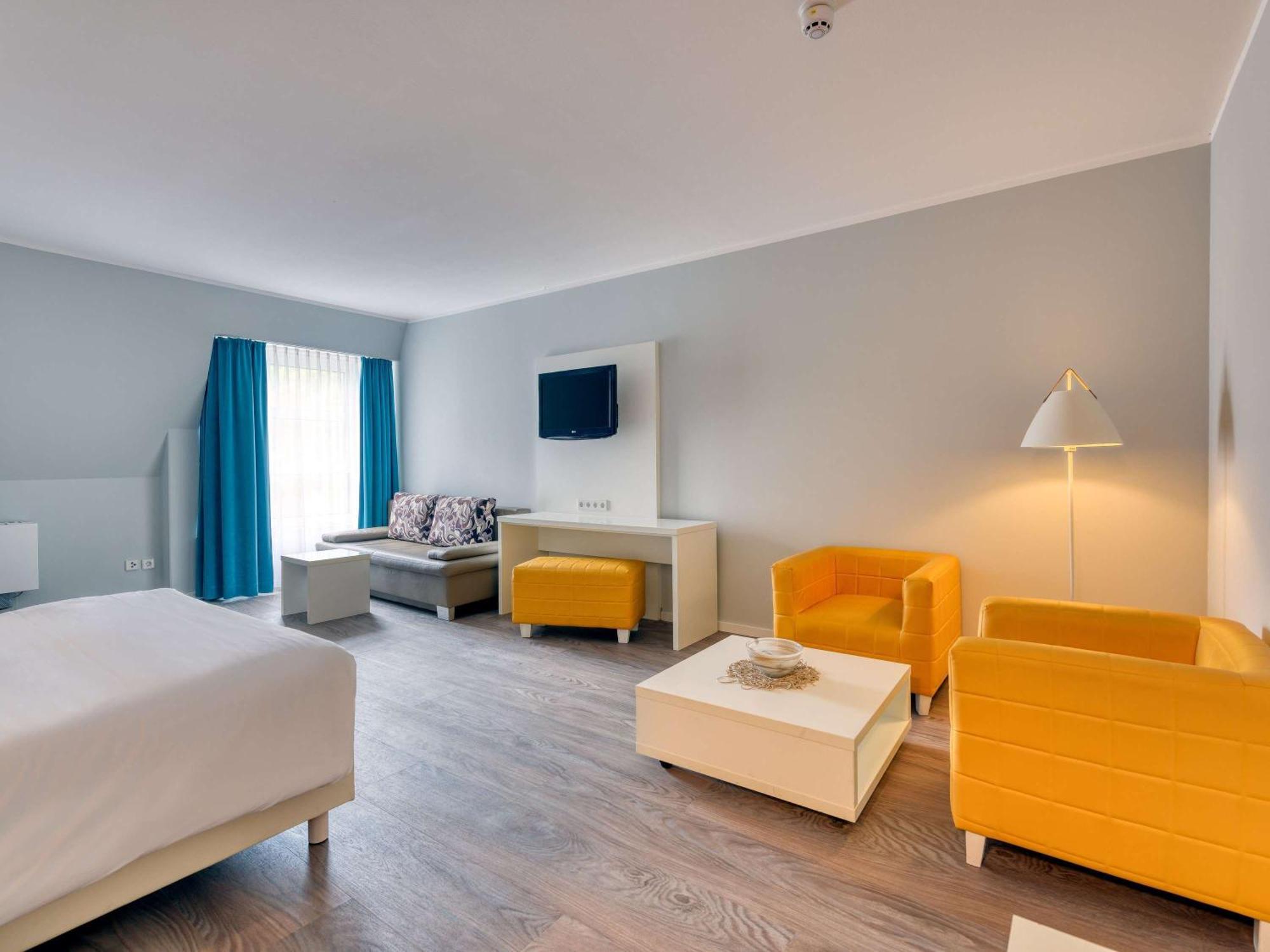 Ibis Styles 3*